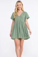 CR25389 PLEATED V-NECK ROMPER